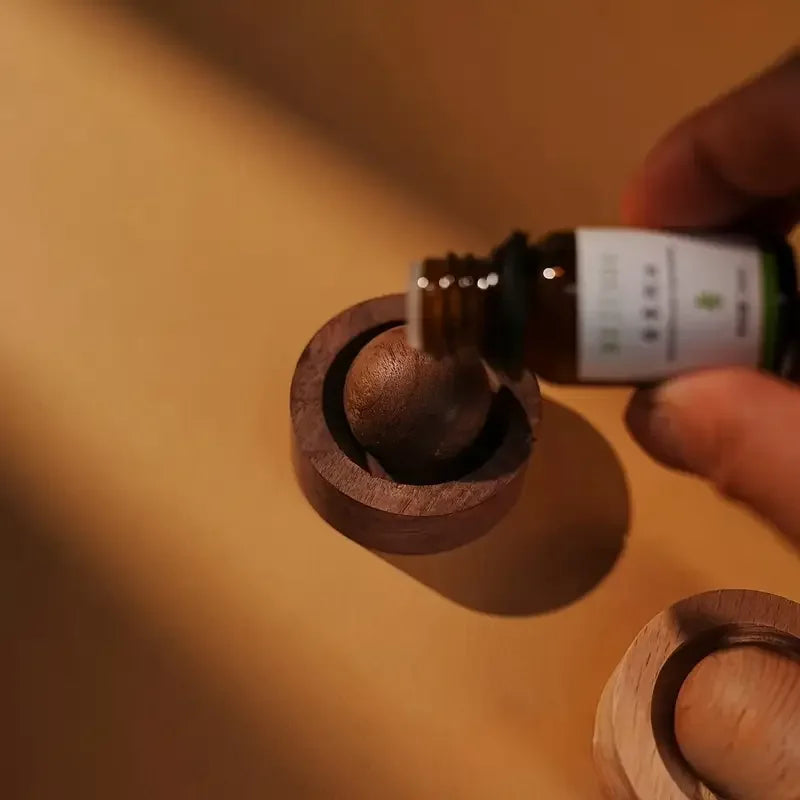 Natural Wooden Spherical Diffusers incense burner Ideal for Bedroom Car Decor Bedroom Fragrance Essential Oil Diffuser